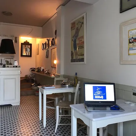 & Cafe, 2 Terraces, Panoramic Sea View Apartment *