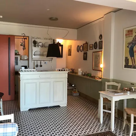 & Cafe, 2 Terraces, Panoramic Sea View Rethymno (Crete)