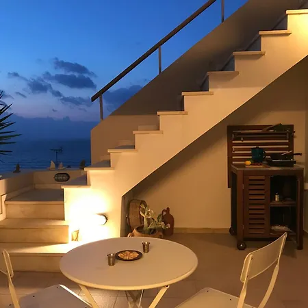 アパート & Cafe, 2 Terraces, Panoramic Sea View
