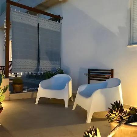 アパート & Cafe, 2 Terraces, Panoramic Sea View